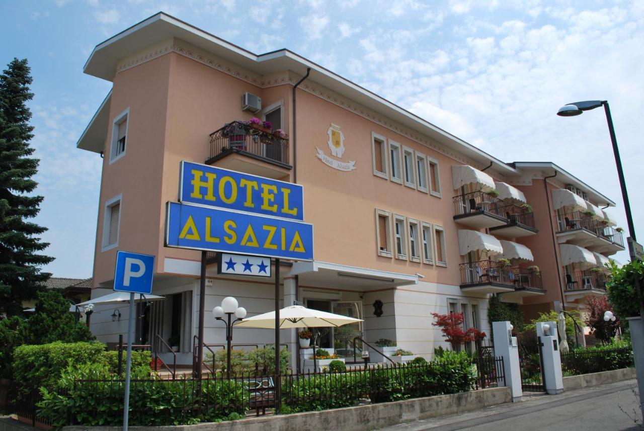 Hotel Alsazia Sirmione Eksteriør billede