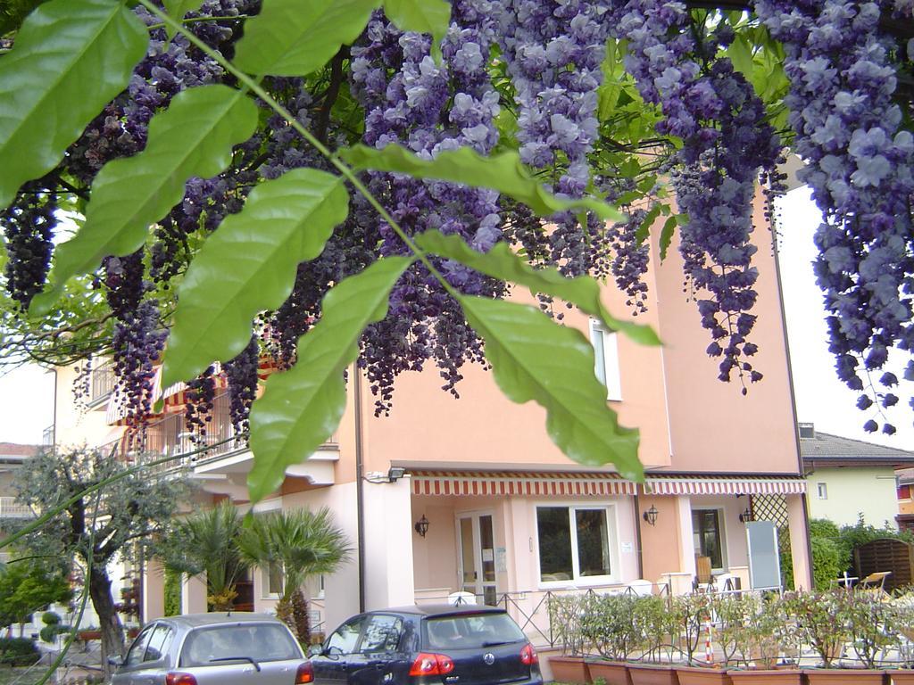 Hotel Alsazia Sirmione Eksteriør billede