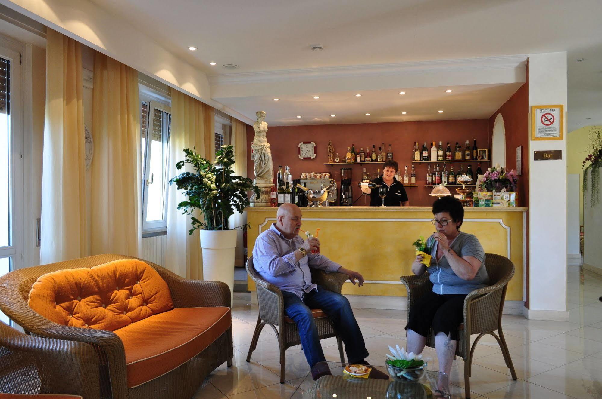 Hotel Alsazia Sirmione Eksteriør billede