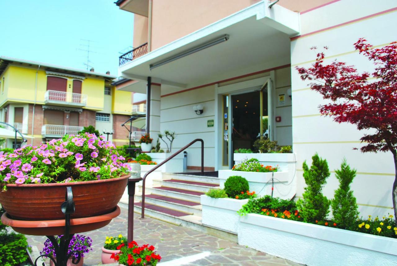 Hotel Alsazia Sirmione Eksteriør billede