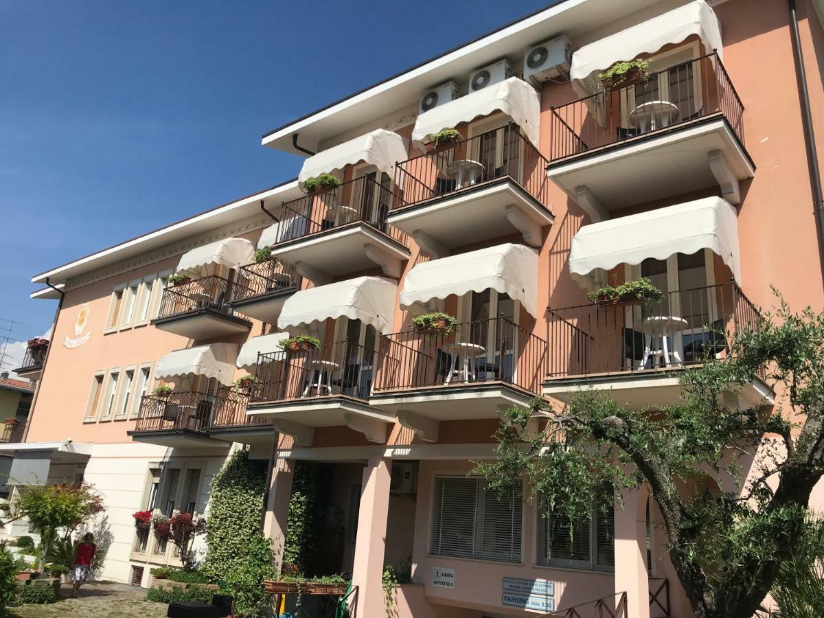 Hotel Alsazia Sirmione Eksteriør billede